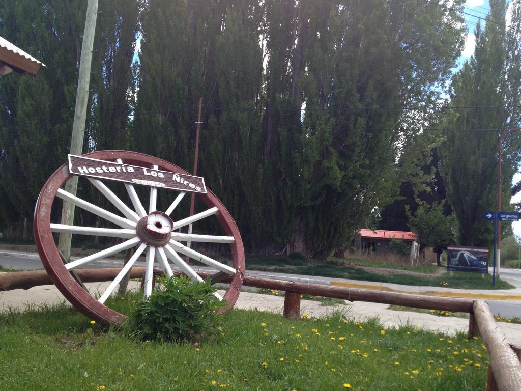 Hosteria Los Nires Hotel El Calafate Exterior foto